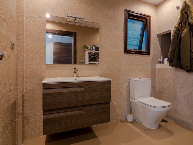 Villa for Sale in Marbella, Malaga 35