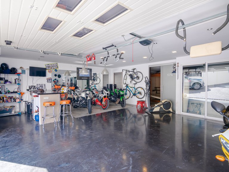 Villa for Sale in Marbella, Malaga 33