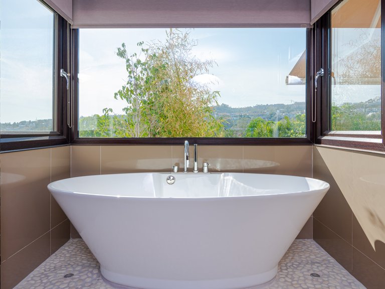 Villa for Sale in Marbella, Malaga 36
