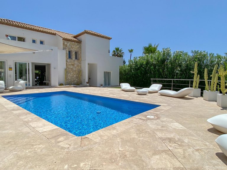 Villa for Sale in Marbella, Malaga 4