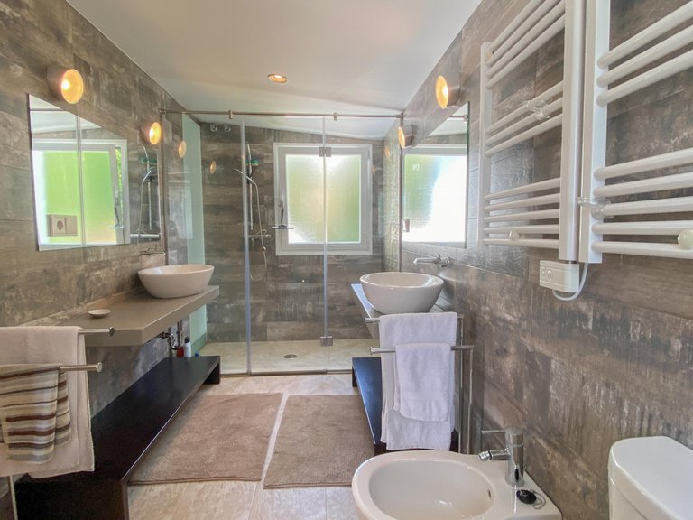 Villa for Sale in Marbella, Malaga 17