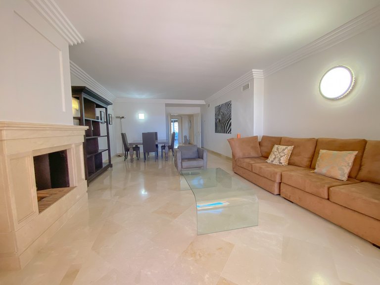 Apartment for Sale in Marbella, Malaga 23