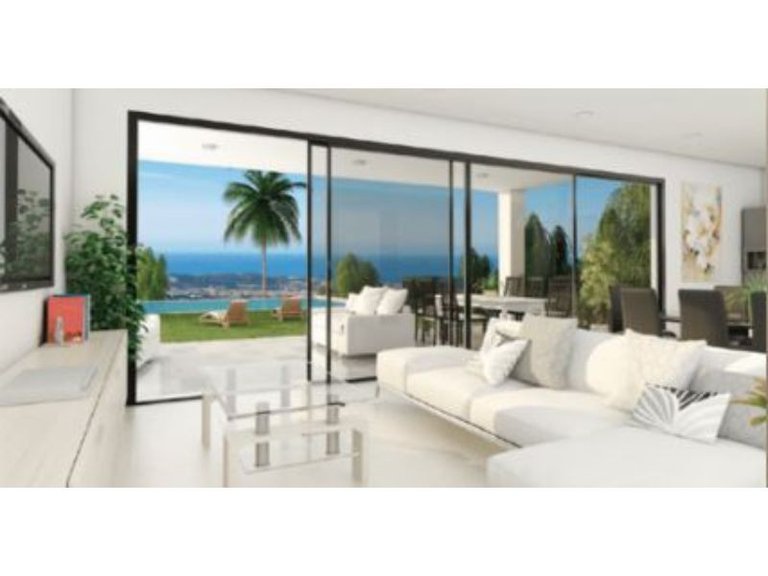Villa for Sale in Marbella, Malaga 4