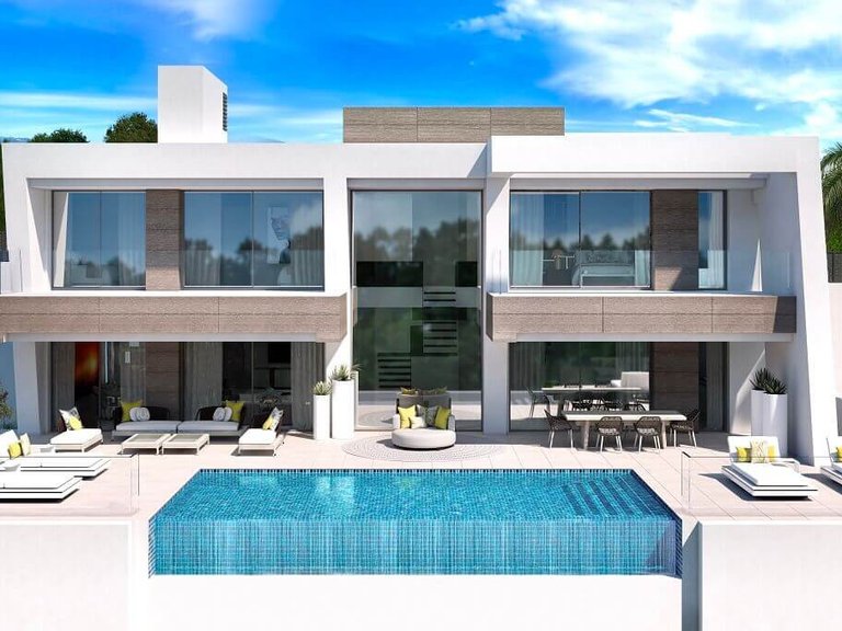 Villa for Sale in Marbella, Malaga 1
