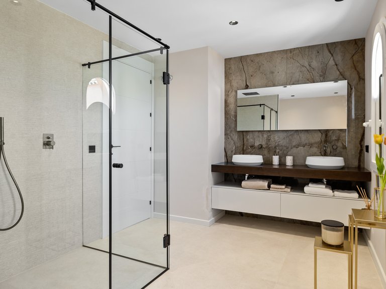 Apartment for Sale in Marbella, Malaga 15