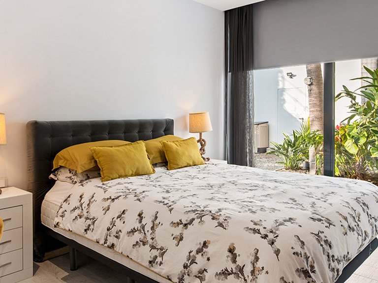 Villa for Sale in Marbella, Malaga 10