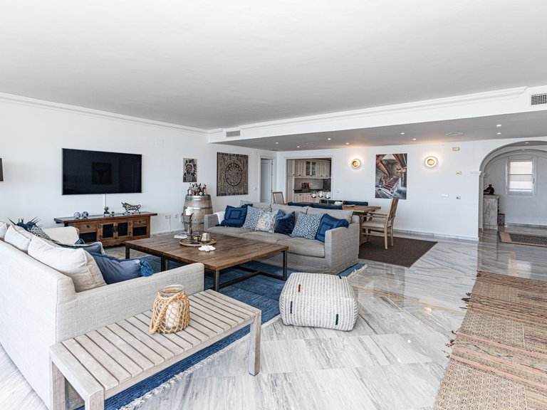 Apartment for Sale in Marbella, Malaga 24