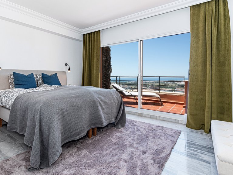 Apartment for Sale in Marbella, Malaga 10