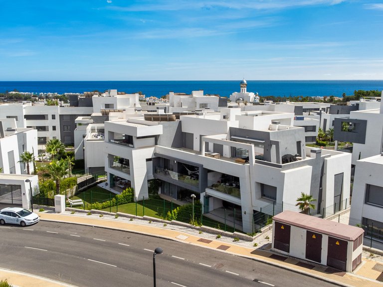 Apartment for Sale in Marbella, Malaga 35