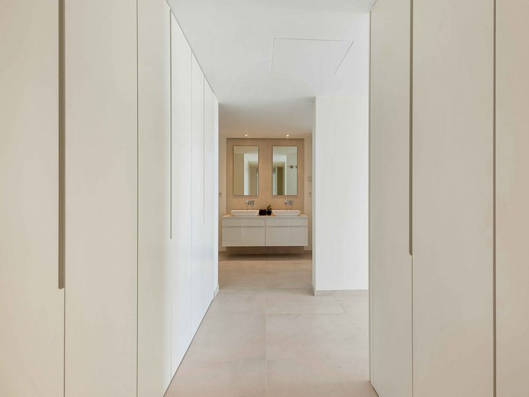 Apartment for Sale in Marbella, Malaga 17