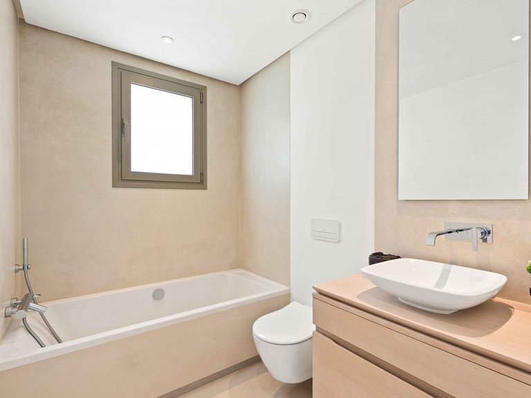 Apartment for Sale in Marbella, Malaga 8