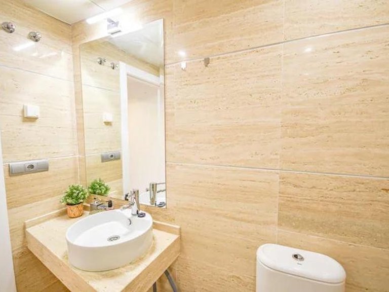 Apartment for Rent in Benahavis, Malaga 8