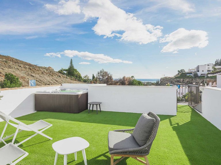 Apartment for Sale in Marbella, Malaga 12