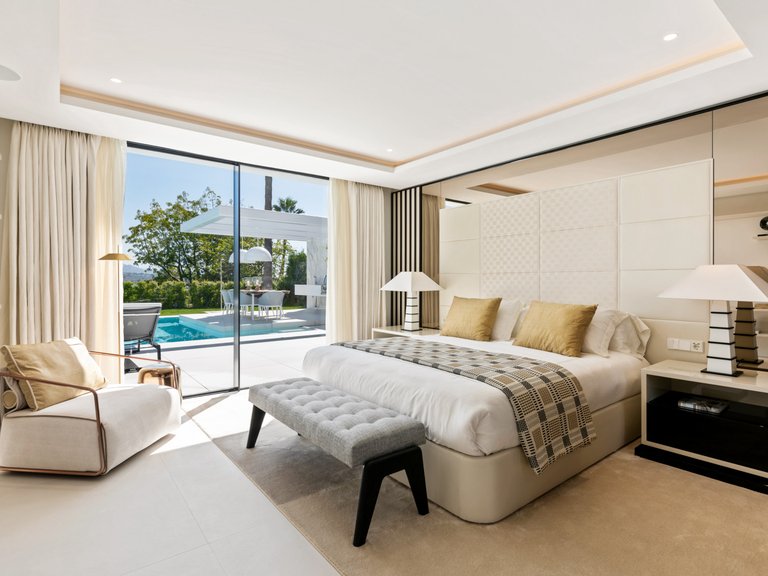 Villa for Sale in Marbella, Malaga 31