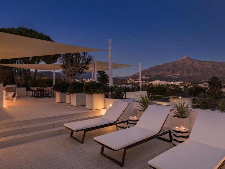 Villa for Sale in Marbella, Malaga 60