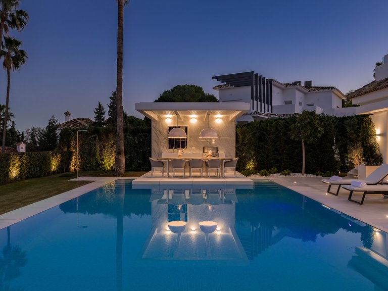 Villa for Sale in Marbella, Malaga 59