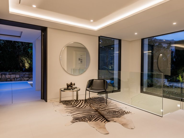 Villa for Sale in Marbella, Malaga 9