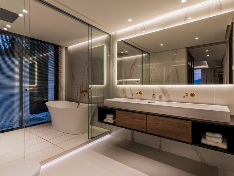 Villa for Sale in Marbella, Malaga 12