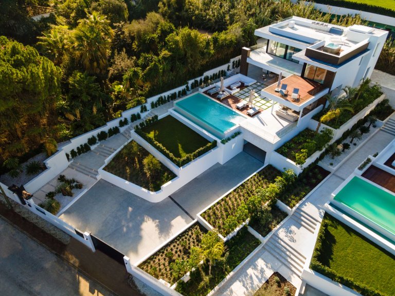 Villa for Sale in Marbella, Malaga 10