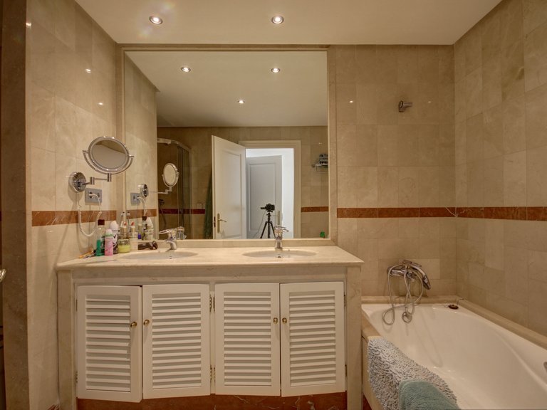 Apartment for Sale in Marbella, Malaga 6