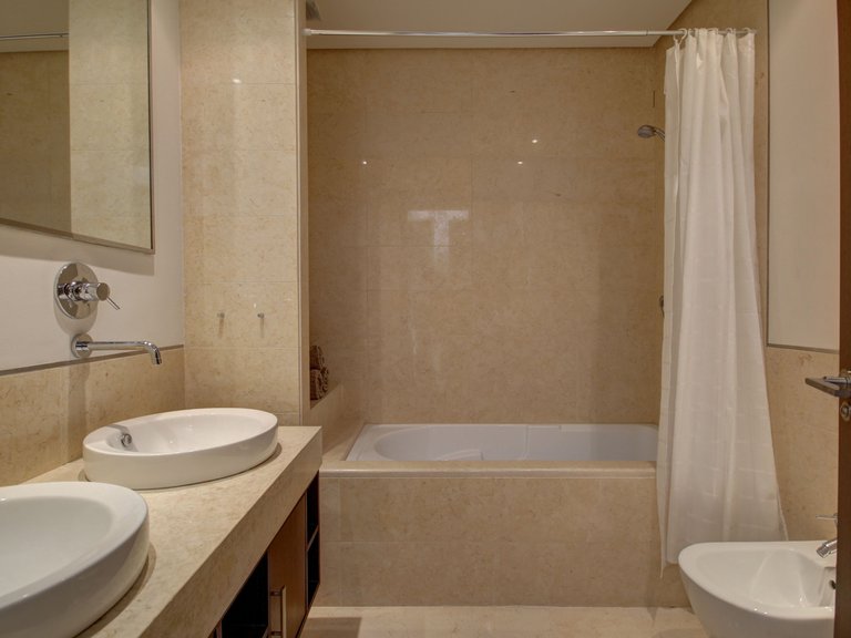 Apartment for Sale in Marbella, Malaga 18