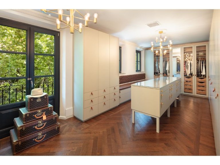 Villa for Sale in Marbella, Malaga 5