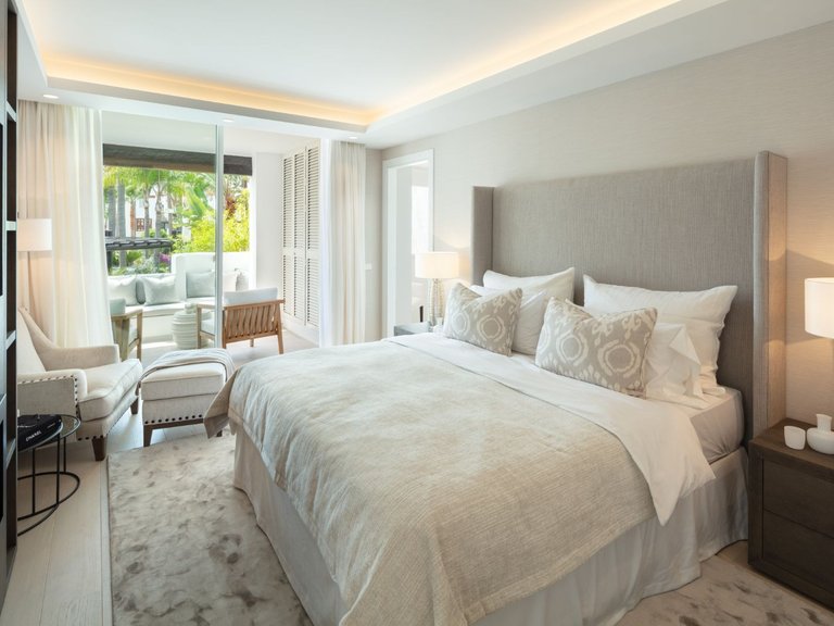 Apartment for Sale in Marbella, Malaga 17