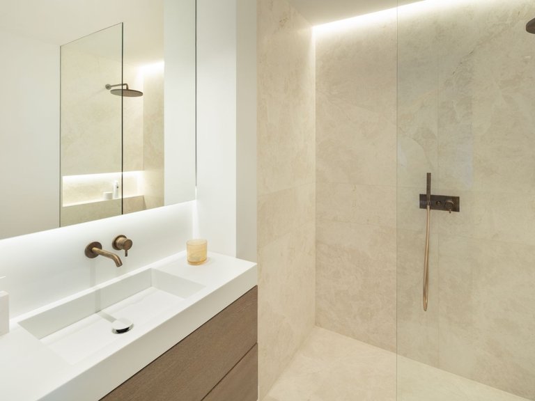 Apartment for Sale in Marbella, Malaga 12