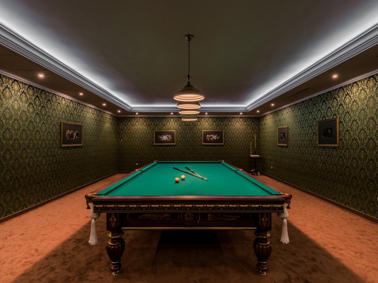 Villa for Sale in Marbella, Malaga 8