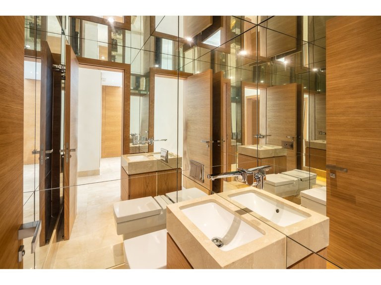 Apartment for Sale in Marbella, Malaga 13