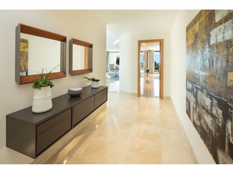 Apartment for Sale in Marbella, Malaga 18