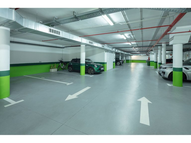 Apartment for Sale in Marbella, Malaga 25