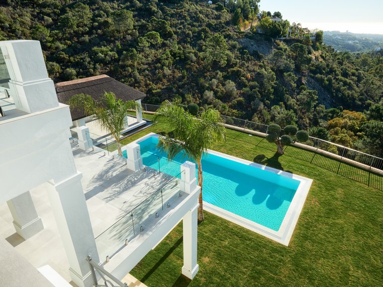 Villa for Sale in Marbella, Malaga 17