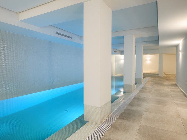 Villa for Sale in Marbella, Malaga 32