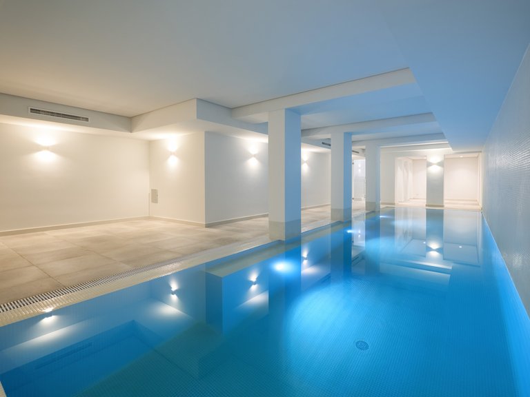 Villa for Sale in Marbella, Malaga 34