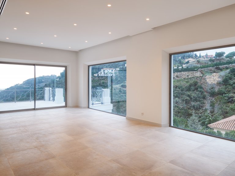 Villa for Sale in Marbella, Malaga 39