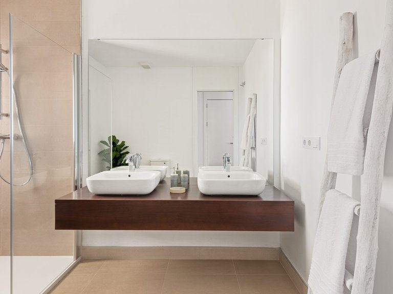Apartment for Sale in Marbella, Malaga 14