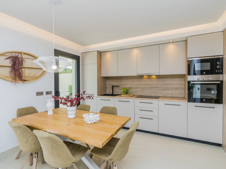 Apartment for Sale in Benahavis, Malaga 8
