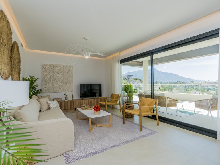 Apartment for Sale in Benahavis, Malaga 1
