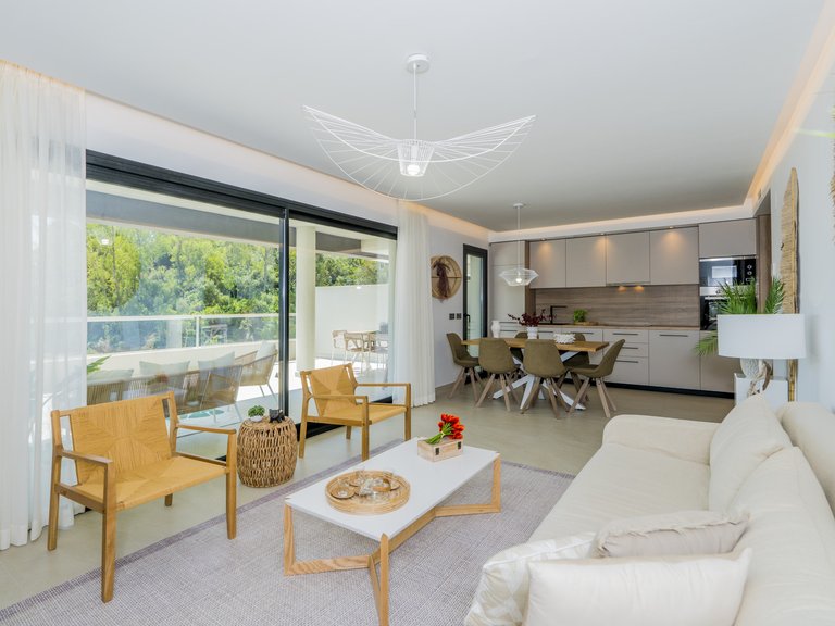 Apartment for Sale in Benahavis, Malaga 11