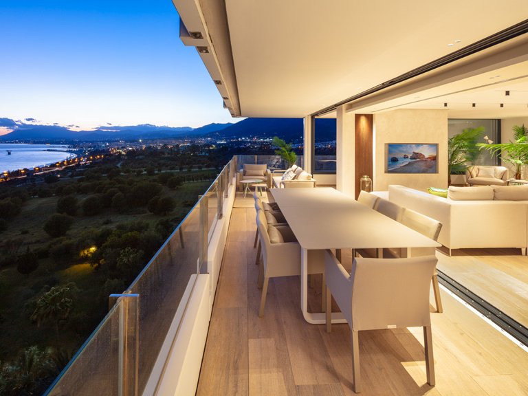 Apartment for Sale in Marbella, Malaga 25