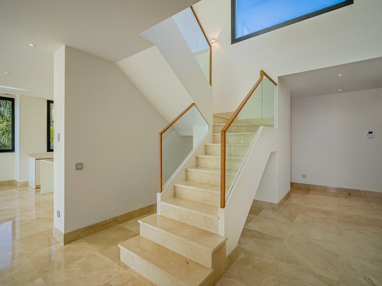 Apartment for Sale in Marbella, Malaga 12