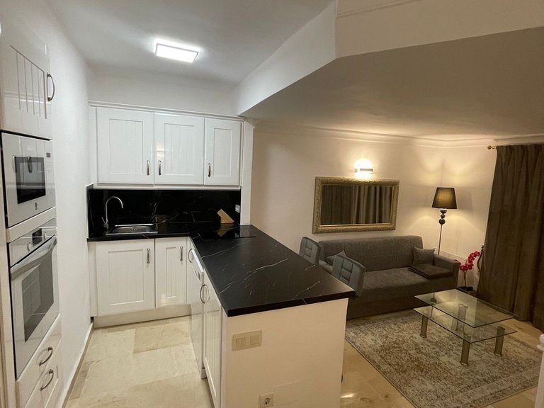 Apartment for Rent in Estepona, Malaga 3