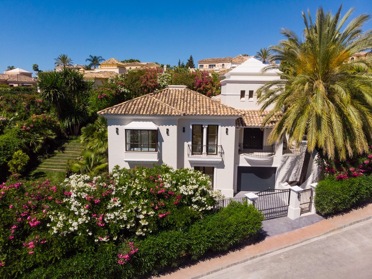 Villa for Sale in Marbella, Malaga 29