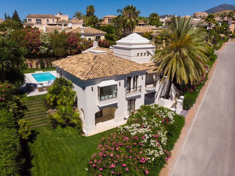 Villa for Sale in Marbella, Malaga 30