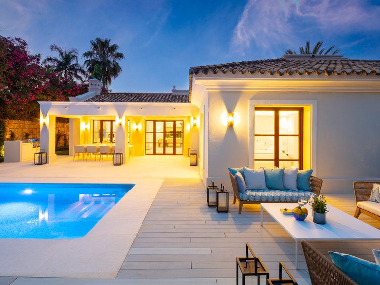 Villa for Sale in Marbella, Malaga 25