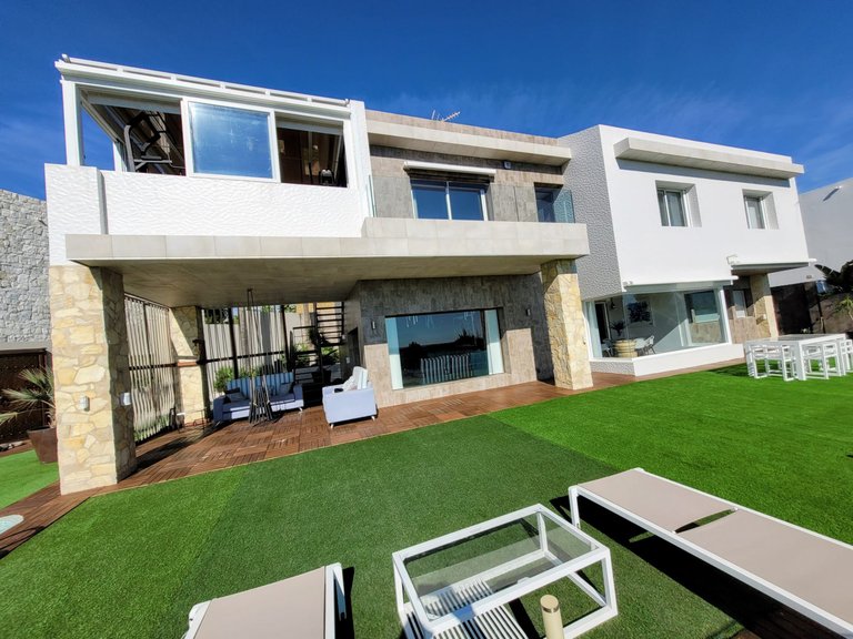Villa for Sale in Benahavis, Malaga 12