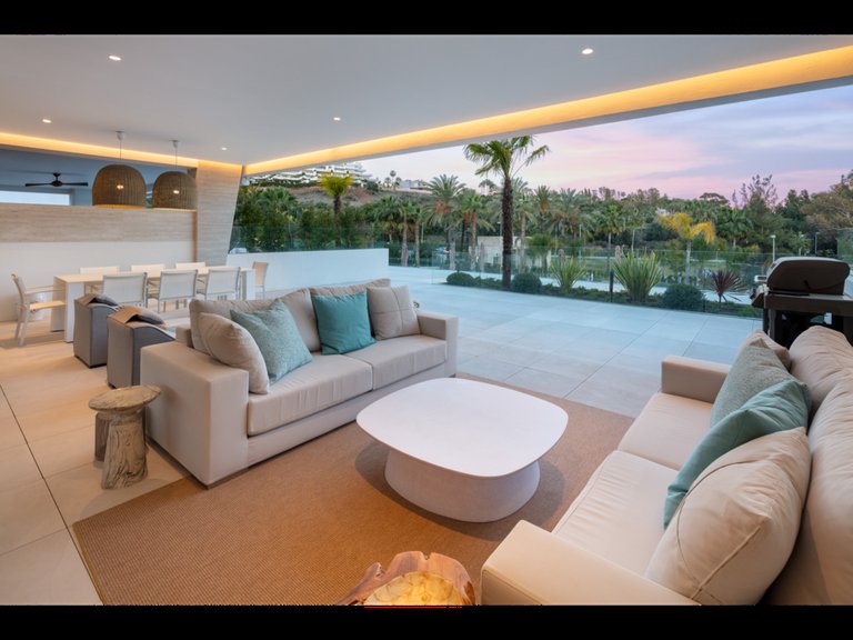 Apartment for Sale in Marbella, Malaga 2