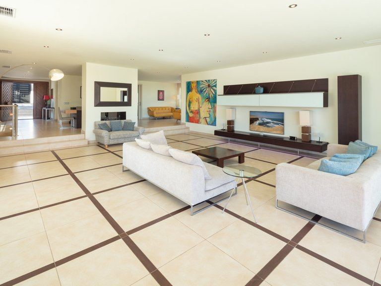 Villa for Sale in Marbella, Malaga 10