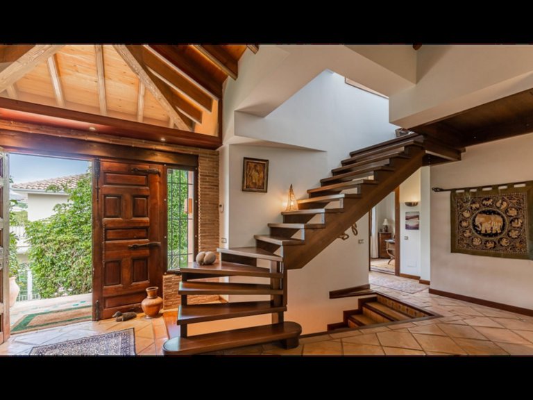 Villa for Rent in Benahavis, Malaga 14
